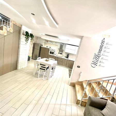 Daly Home Intero Appartamento Mugnano di Napoli Exterior foto